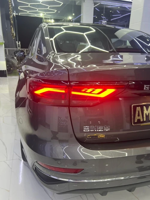 Geely Emgrand 2026 COMFORT avec (Toit)