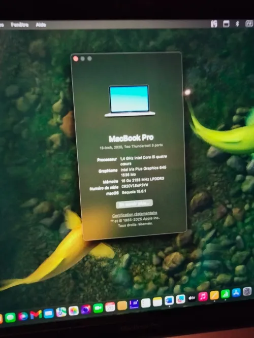 MacBook pro touch bar 