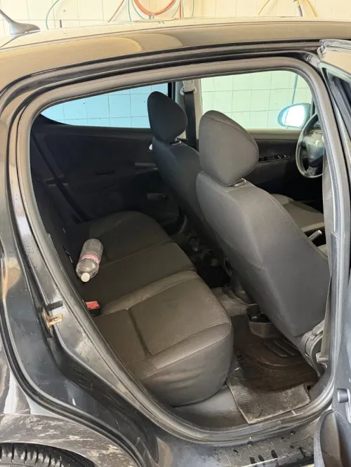 Peugeot 207 2011 Bass clime