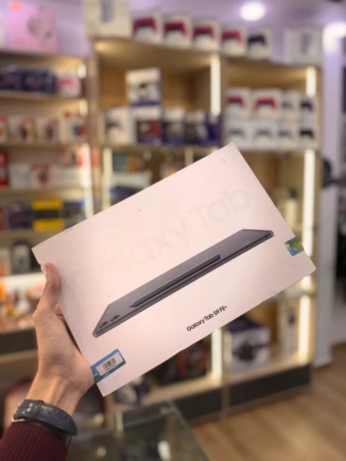 SAMSUNG TAB S9 FE + plus 8/128gb jamais utilisé 