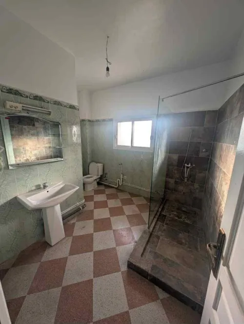 Location Appartement Niveau de villa F3 Alger Draria