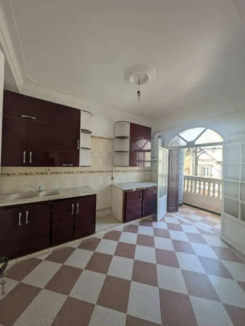 Location Appartement Niveau de villa F3 Alger Draria