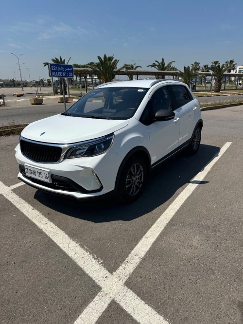 Easy Car HF Location de voiture avec ou sans chauffeur