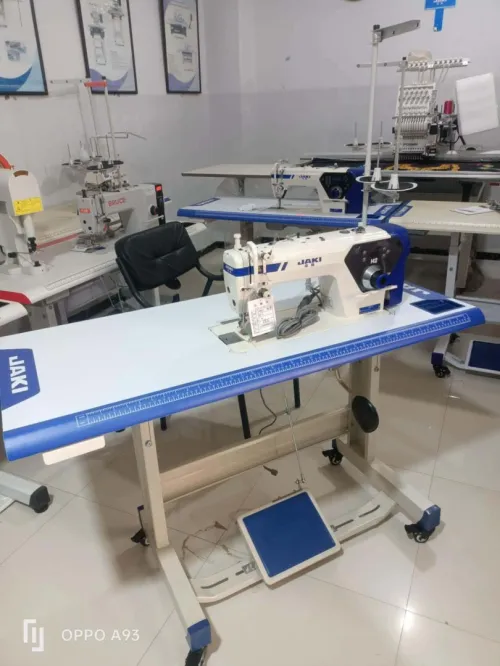 machine a coudre jaki h2