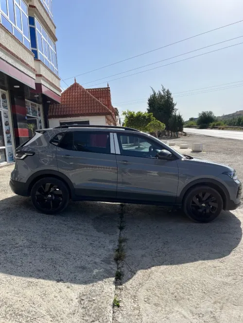 Volkswagen Tharu  2025 
