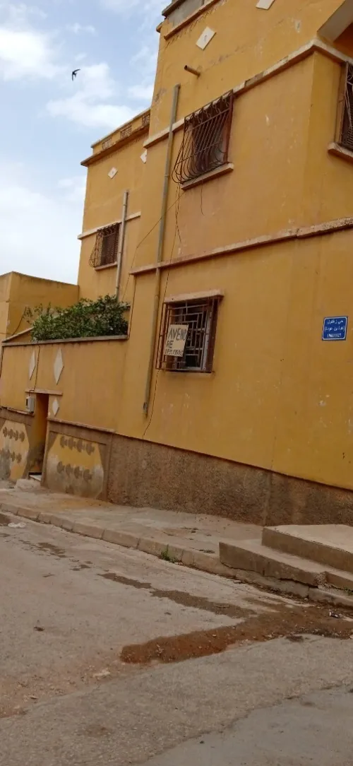 Cherche achat Villa Mostaganem Stidia
