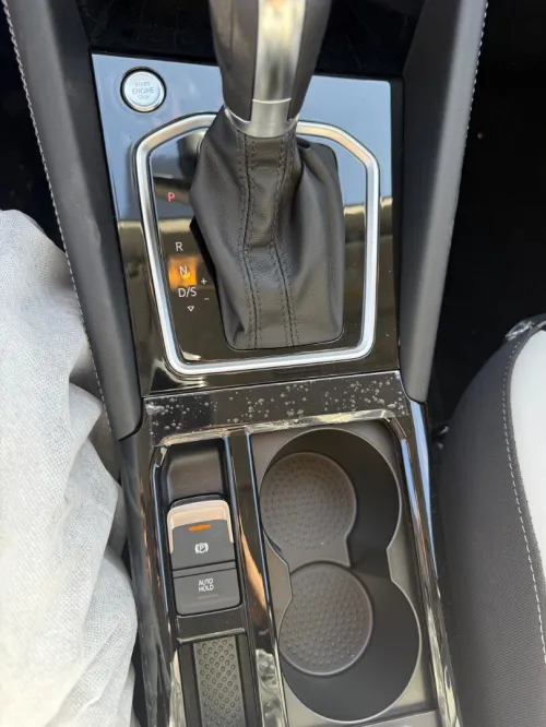 Volkswagen Jetta 2025 Full options