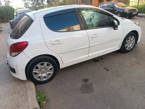 Peugeot 207 2012 207