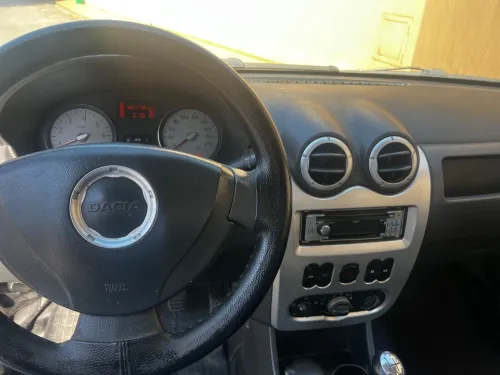 Dacia Logan 2011 Base clim
