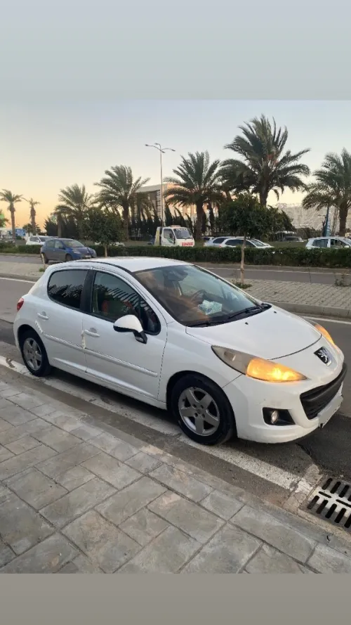 Peugeot 207 2012 