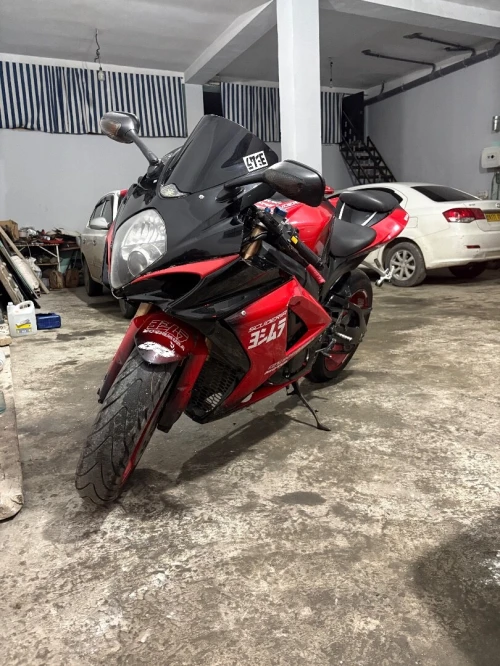 Suzuki k8 2012
