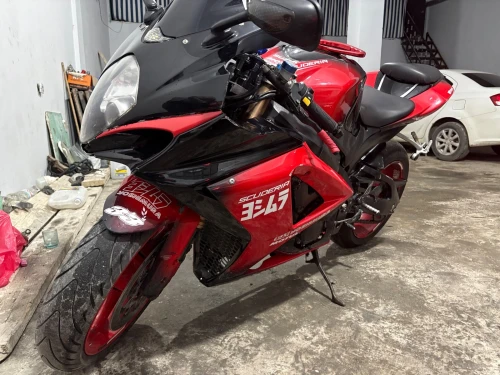 Suzuki k8 2012