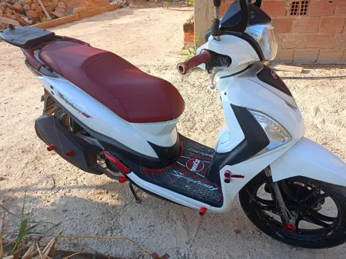 Sym ST 2023