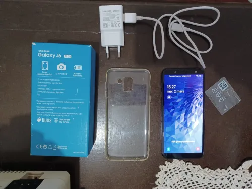 Samsung J6 Samsung J6