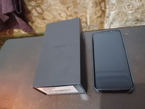 Samsung S8 SAMSUNG S8