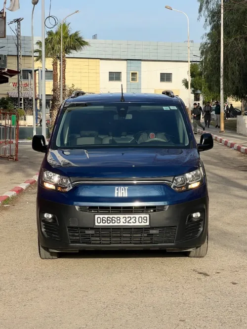 Fiat Doblo 2023 Italia