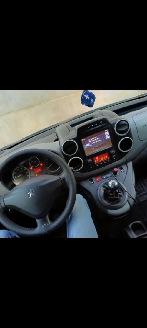 Peugeot Tepe 2015 Allure