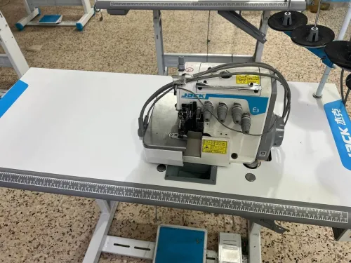 VENTE MACHINE A COUDRE