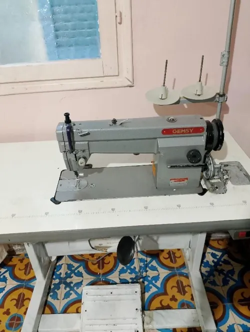 Machine à coudre