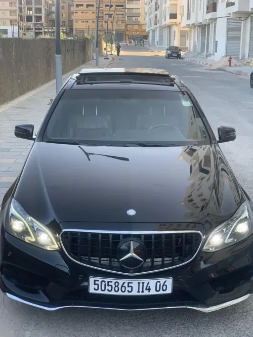 Mercedes Classe E 2014 AVANTGARDE Pack AMG