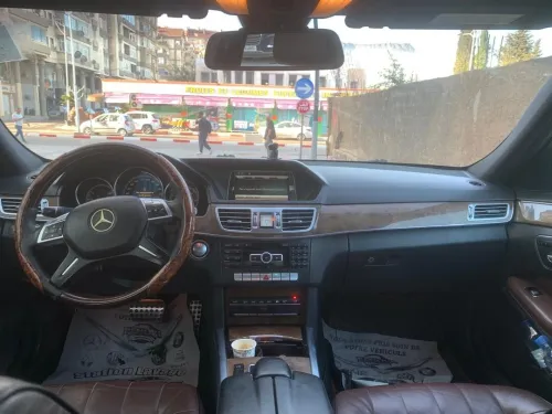 Mercedes Classe E 2014 AVANTGARDE Pack AMG