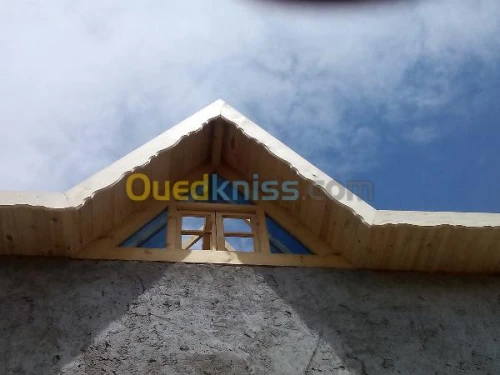 charpente en bois toiture poses tuiles