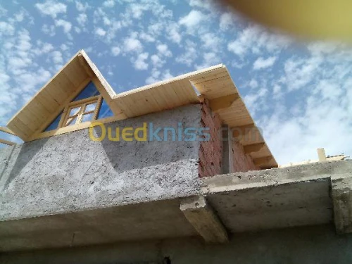 charpente en bois toiture poses tuiles