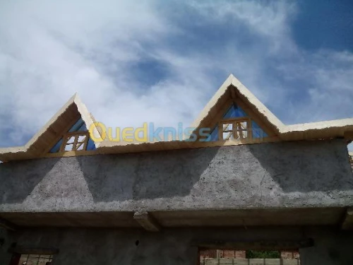 charpente en bois toiture poses tuiles