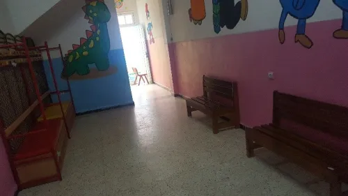 école maternelle  crèche  1 à 05 ans 