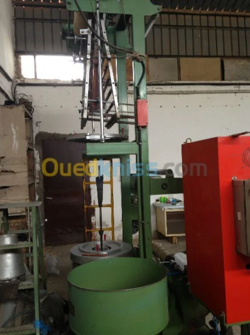 EXTRUDEUSE PLASTIQUE HDPE 