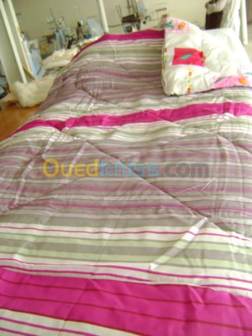 FABRICANT DE MATELAS ET ARTICLE DE 