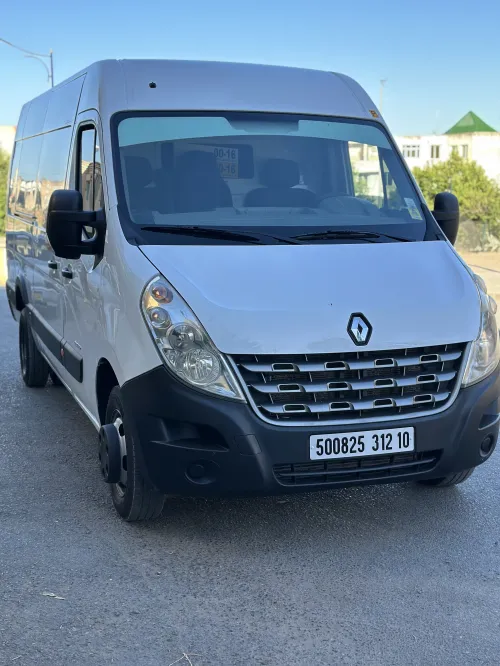 Renault Master 2012