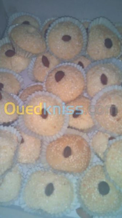 gateaux,les sallés,bourrek,maarek.