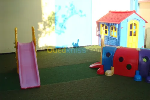 ECOLE PRESCOLAIRE- PRIMAIRE