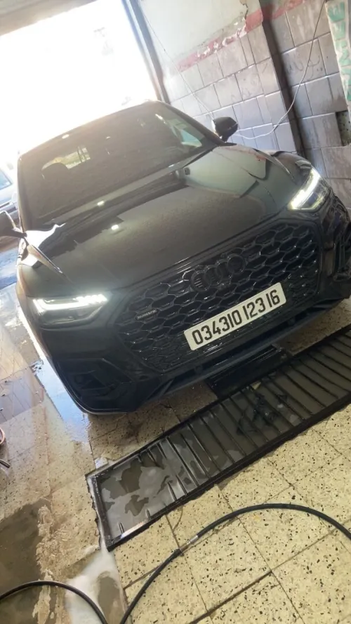 Audi Q5 2023 Black