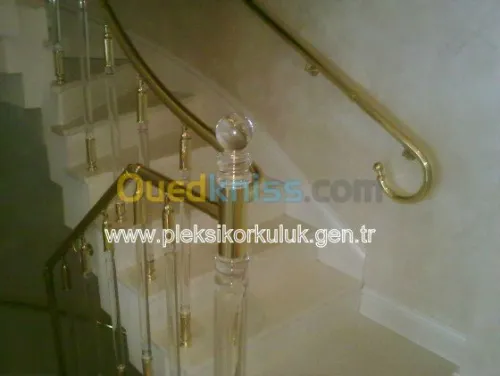 Rempes d'escalier et gards corps  Alu