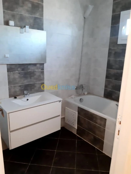 Location Appartement F5 Alger Mohammadia