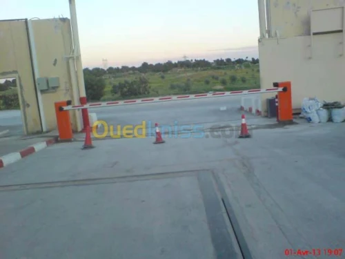  barrière levante automatique 