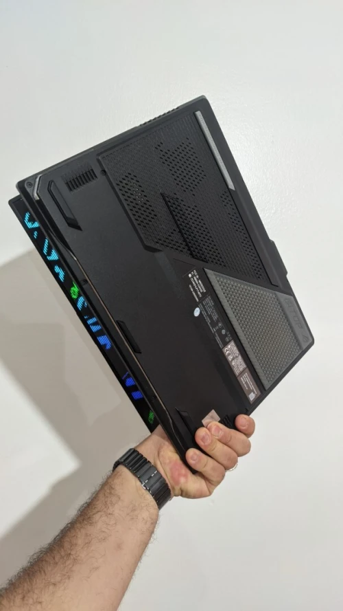 [VENDU] Asus Strix Scar 15 i9 12900H RTX3070Ti