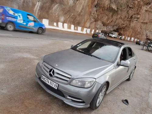 Mercedes Classe E 2011 AVANTGARDE Pack AMG