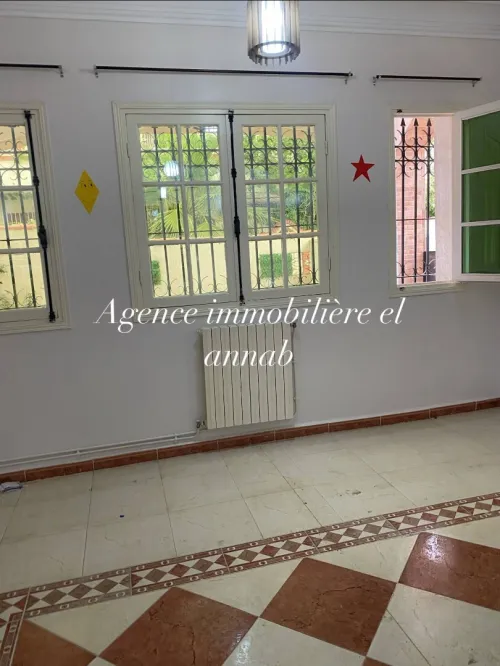 Location Appartement F5 Annaba Annaba