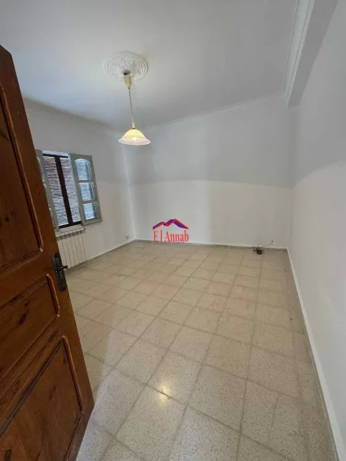 Location Appartement F5 Annaba Annaba