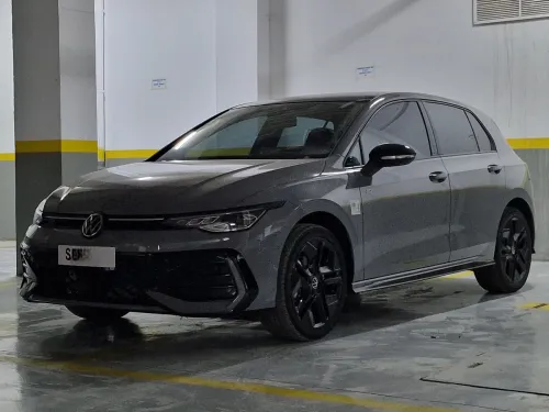 Volkswagen Golf 8 2025 R Black Edition 