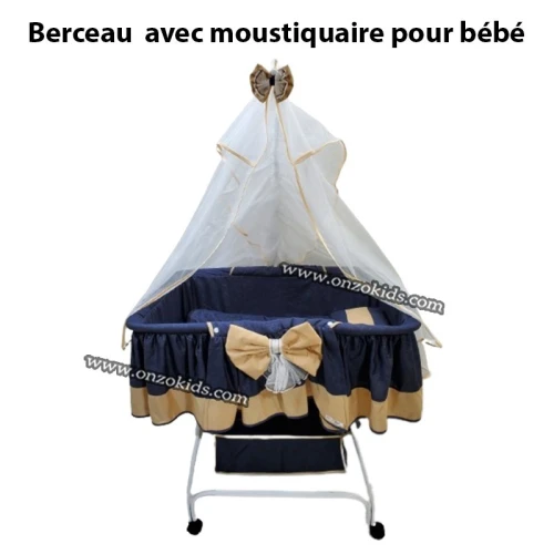 Berceau avec moustiquaire pour bébé