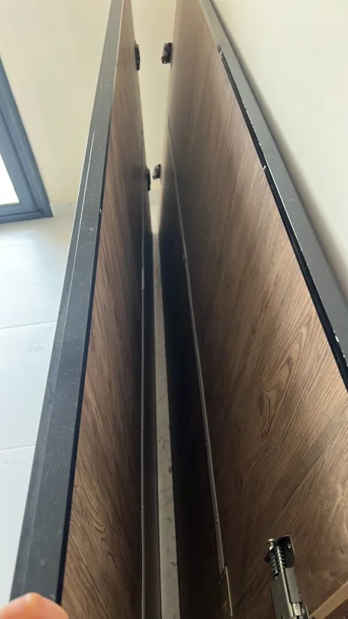 Porte de placard 230 cm sur 115 cm