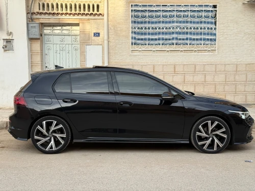 Volkswagen Golf 8 2021 R-Line