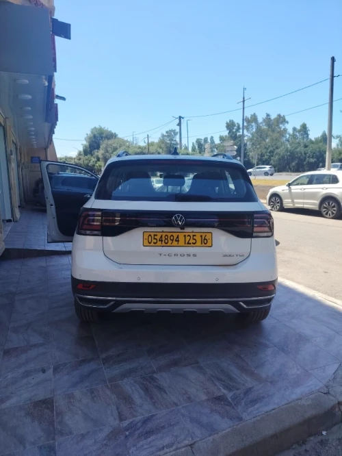 Volkswagen T-Cross 2025 Beats