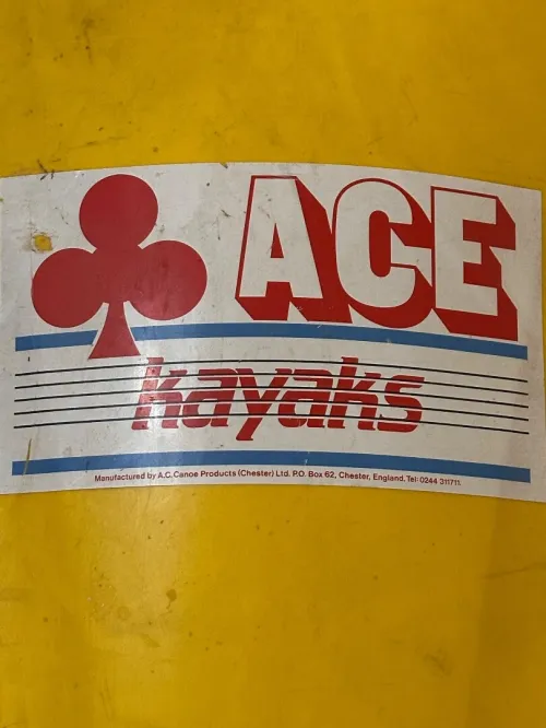 Kayak ACE ramener de France