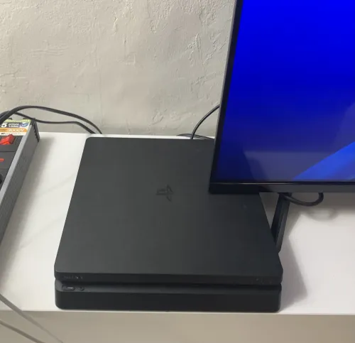 Ps4 slim flashi