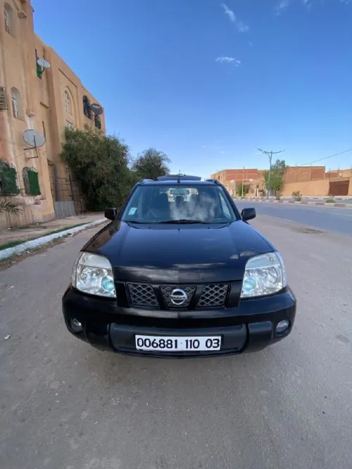 Nissan Nissan 2010 2010